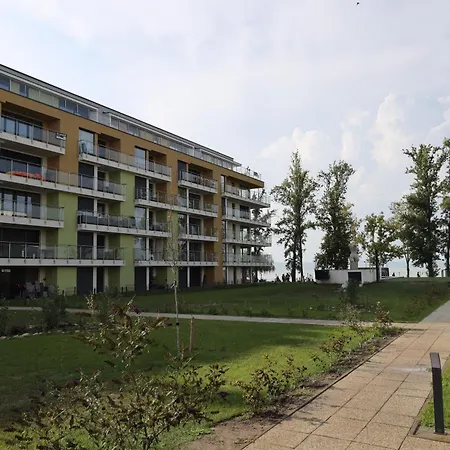 Mango - Fregatt 04 * Siófok
